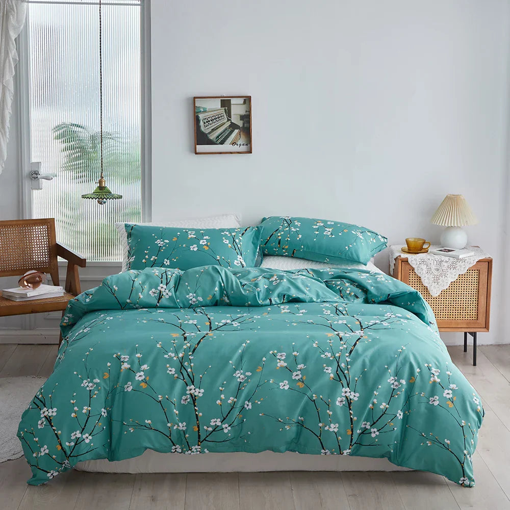 Decobites Plum Blossom Queen Duvet Set: Skin-Friendly, Comfortable & Durable