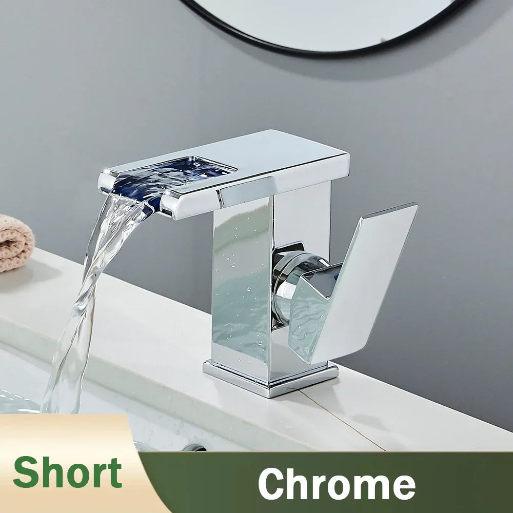 Grifo de Lavabo en Cascada LED Negro Decorbites™: Montado en Cubierta Mezclador Hidroeléctrico