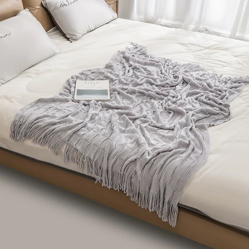 DecorBites™ Knitted Geometric Throw Blanket