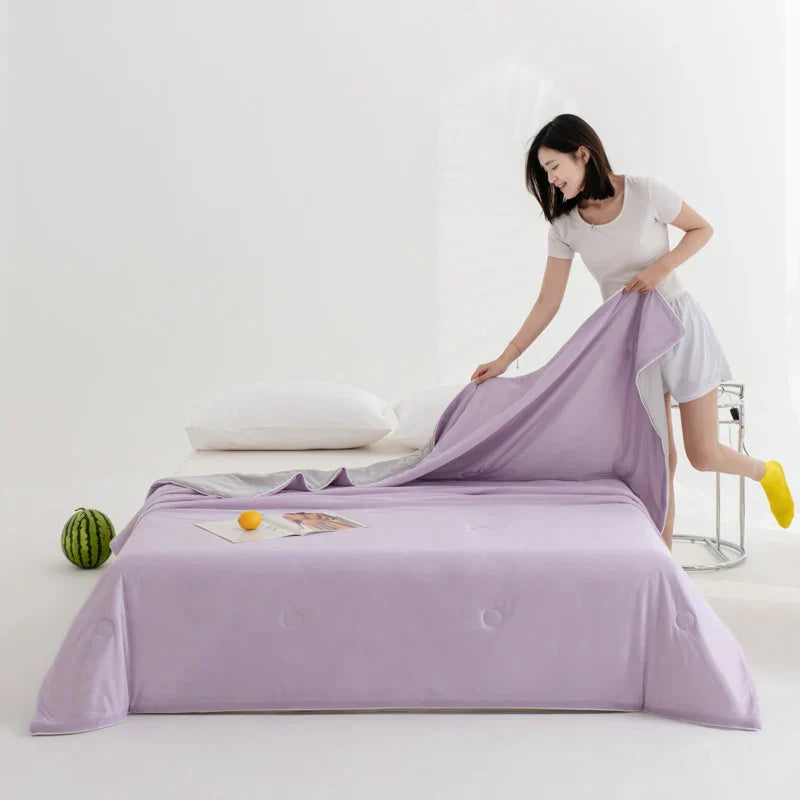 لحاف صيفي من الألياف الباردة من DecorBites™: بطانية خفيفة ناعمة وجيدة التهوية وقابلة للغسل في الغسالة