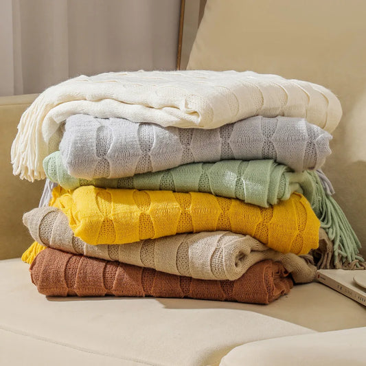 DecorBites™ Knitted Geometric Throw Blanket