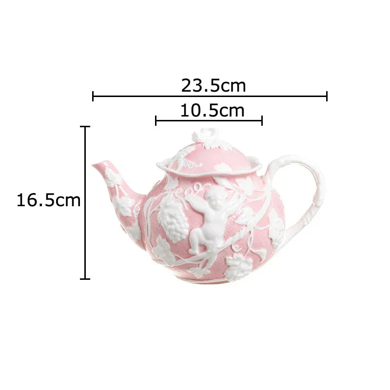 مجموعة ديكوربايتس™ من طقم الطعام الخزفي وأكواب مزينة بشخصيات الملائكة