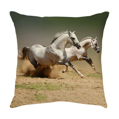 Funda de almohada DecorBites™ con estampado de caballo al galope: Funda de cojín de lino con estampado de caballo salvaje para decoración del hogar.