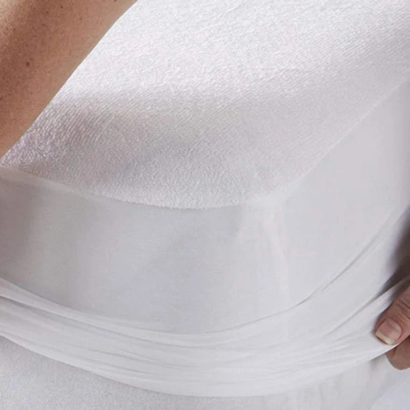 غطاء مرتبة DecorBites™ Baby Elder مقاوم للحساسية ومقاوم للماء وناعم ومريح