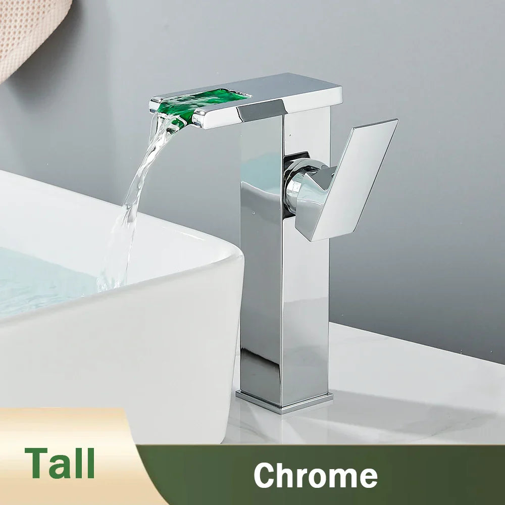 Grifo de Lavabo en Cascada LED Negro Decorbites™: Montado en Cubierta Mezclador Hidroeléctrico