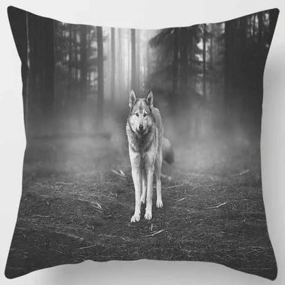 Funda de almohada DecorBites™ con diseño de tigre y león del mundo animal para una decoración adorable en el sofá o la sala de estar.