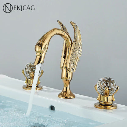 Grifo mezclador para lavabo DecorBites™ Gold Swan Crystal Handle para baño - Montaje sobre cubierta