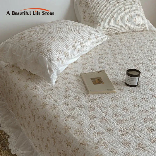 Decobites Floral Lace Ruffles Cotton Bedspread Set with Quilted Design & Pillowcases