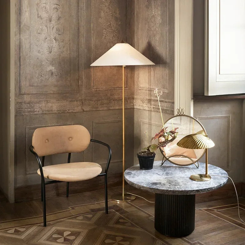 Decorbites™ Gubi Rattan-Schirm Stehlampe Vintage-Ständerleuchte Nordischer Stil