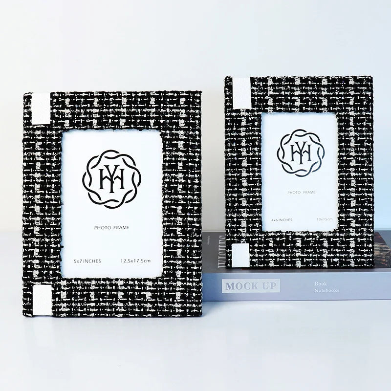 إطار صورة شخصية مؤطر من القماش مقاس 6×7 بوصة من DecorBites™ لديكور خزانة التلفزيون