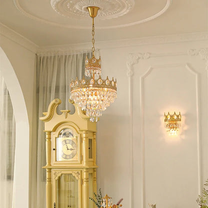 Decorbites™ Kronen-Kristall-Leuchter – Goldener Vintage-LED-Hängeleuchter für elegante Innenbeleuchtung