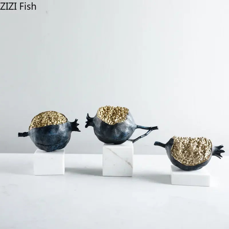 Decoración de escritorio DecorBites™ Escultura de granada dorada