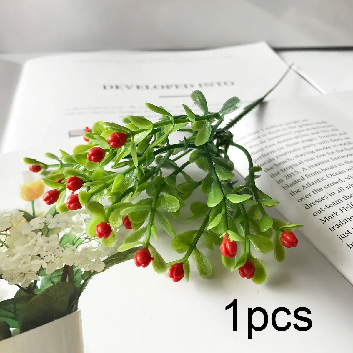 زهور صناعية من الحرير من DecorBites™ مصنوعة من الفاوانيا الزرقاء وزهور الشاي الوردية لتزيين حديقة المنزل وحفلات الزفاف