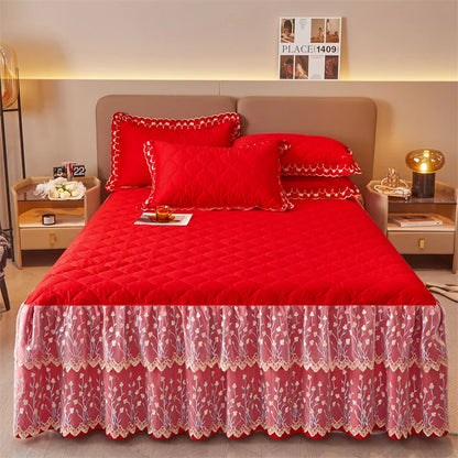 Decobites Cotton Lace Ruffles Quilted Bed Skirt Set with Pillowcases