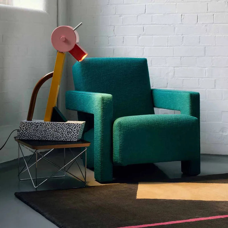 Lámpara de mesa LED con forma de pato abstracto, de metal colorido, para salón, dormitorio o escritorio, con bombilla G4, estilo Art Déco DecorBites™.