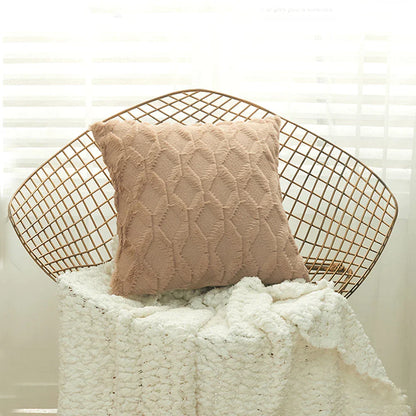 غطاء وسادة مخملي بنمط هندسي ماسي من DecorBites™ لديكور منزلي أنيق