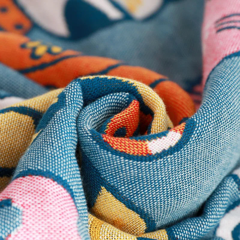 DecorBites™ Cute Cat Bath Towel - Absorbent & Quick-Drying