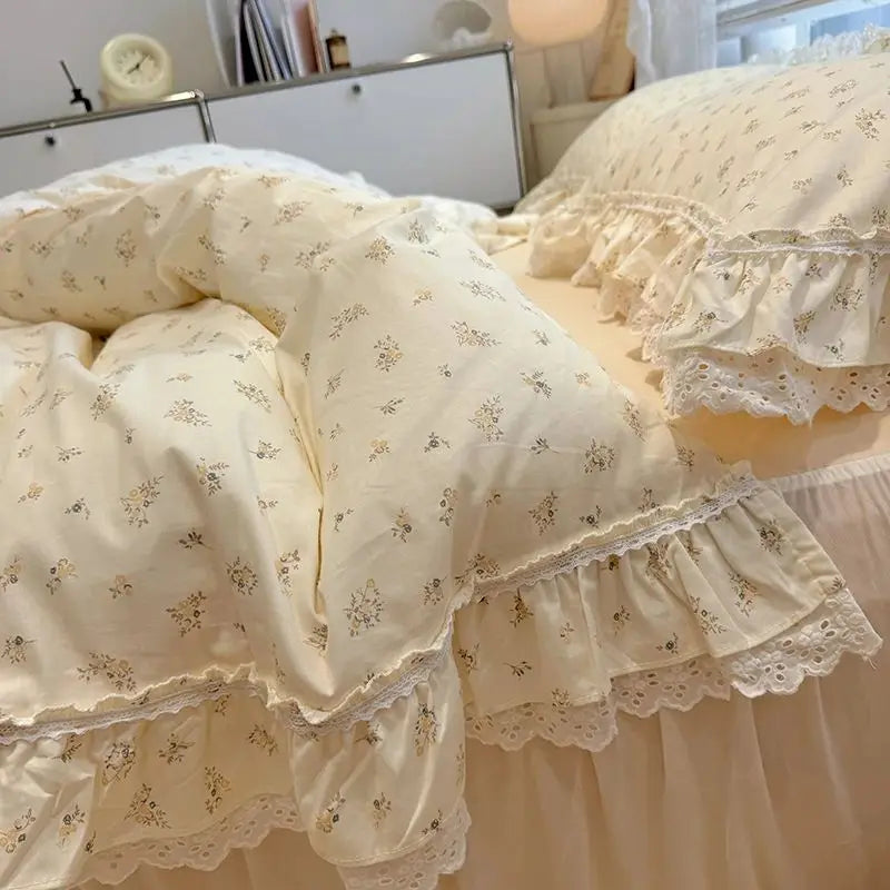 Decobites Princess Style Lace Ruffles Bedding Set - 100% Cotton, 3/4Pcs, Korean Design