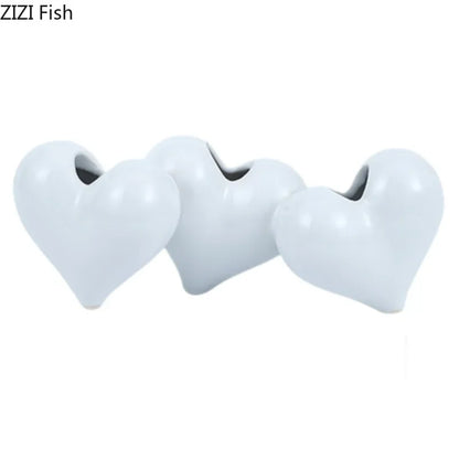 DecorBites™ Heart Ceramic Vase Modern Floral Arrangement Desk Decoration Aesthetic Decor