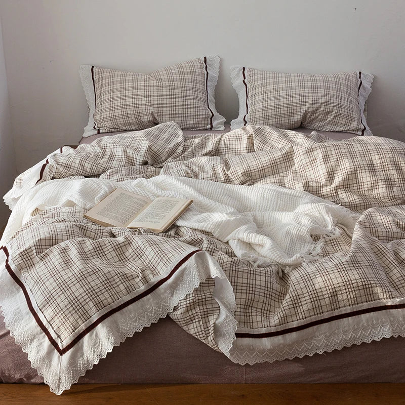 Seersucker Lace Bedding Set