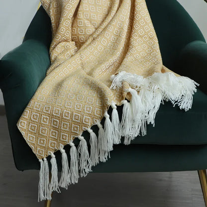 Manta dorada de punto DecorBites™: Funda de sofá y colcha lujosamente suaves