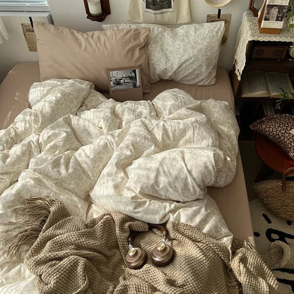 DecorBites™ Cartoon Pattern Printed Cotton Bedding Set with Pillowcase