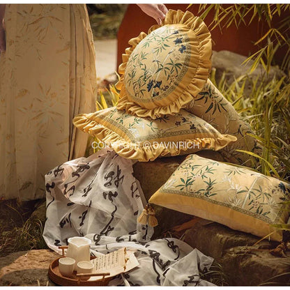 غطاء وسادة قطني مخملي من DecorBites™ Autum Orchid - ديكور منزلي شرقي