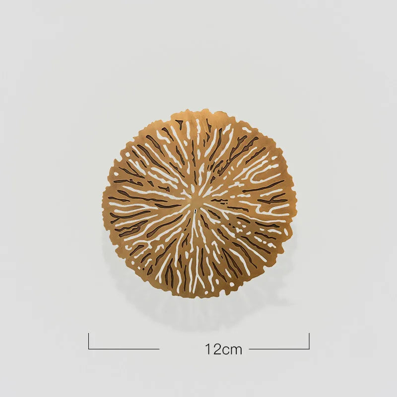 Adornos de pared DecorBites™: Carpa coralina dorada con forma de hoja de loto