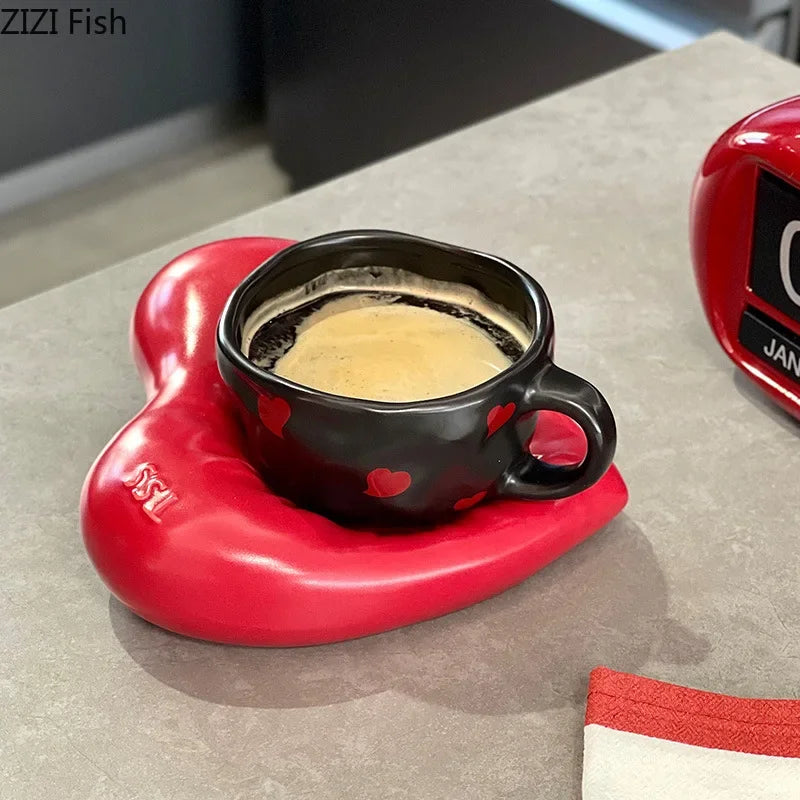 Juego de taza y platillo de porcelana DecorBites™ Creative Heart