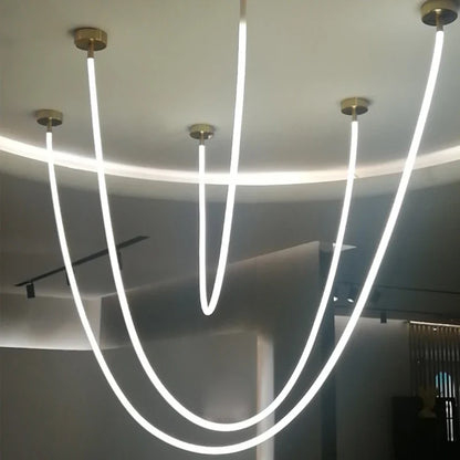 Nordic Linear Metal Pendant Light in Black or Gold