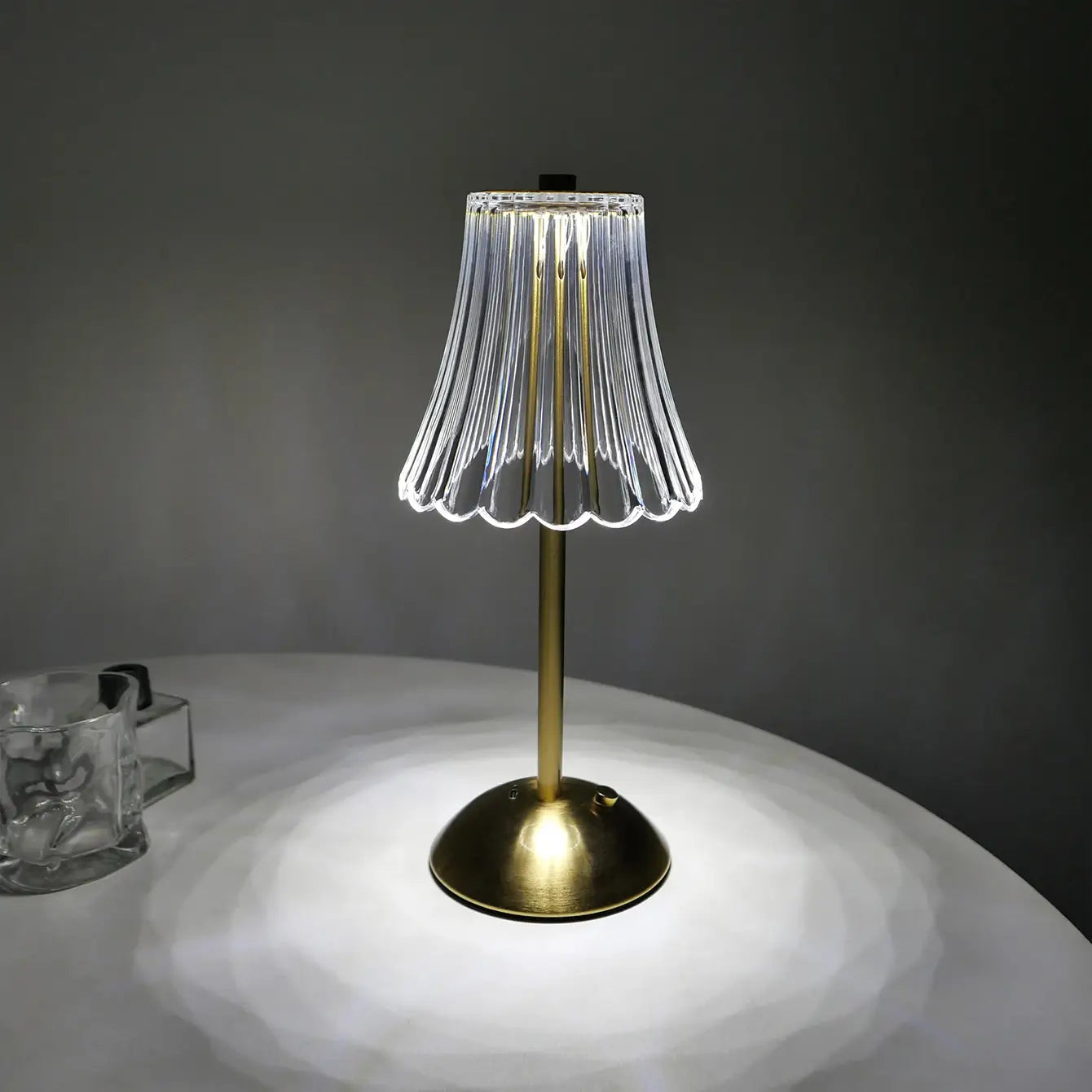 DecorBites™ Crystal retro table lamp bedroom bedside lamp luxurious atmosphere lamp rechargeable dimming LED light