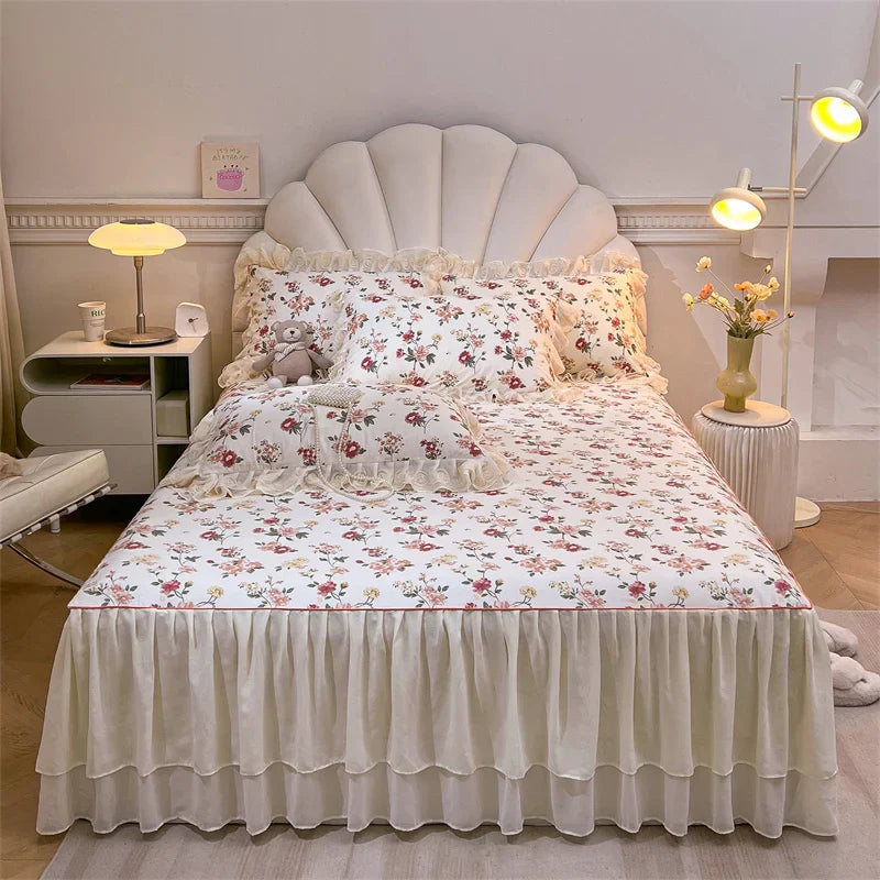 Decobites Princess Lace Ruffles Floral Bedding Set with Duvet Cover and Bed Skirt