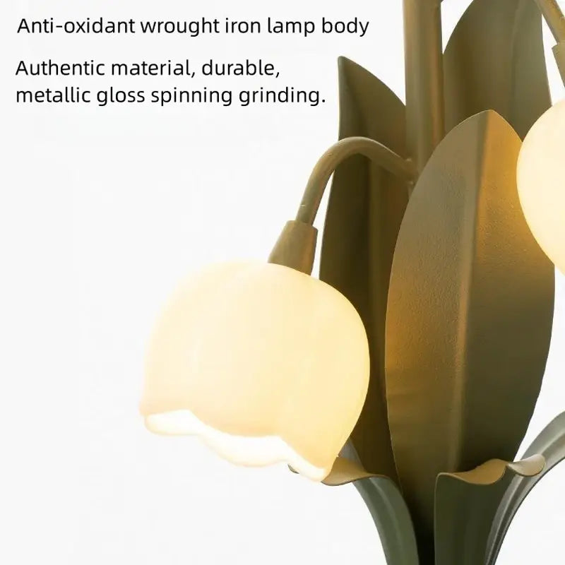 Decorbites™ Vintage Blumen-Tischleuchte für das Zuhause: 5-Lilien-Nachttischlampe in 3 Farbmustern mit G4-LED-Birnen
