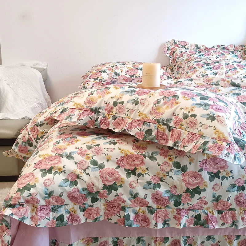 Decobites Vintage Rose Flowers Lace Ruffles Cotton Girl Bedding Set - 1 Duvet, 1 Sheet, 2 Pillowcases