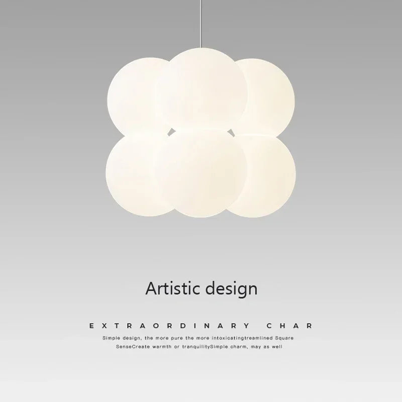 ثريا DecorBites™ الزجاجية باللون الأبيض الحليبي لديكور المنزل