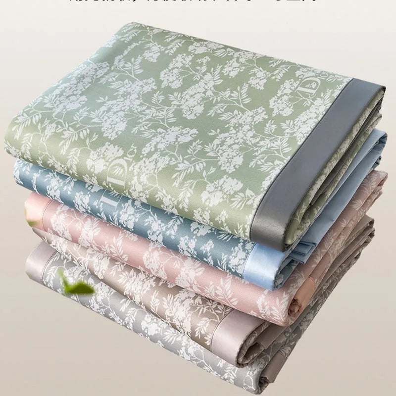 طقم فرش سرير حريرية مُبرّدة من DecorBites™ - مرتبة مريحة وآمنة للأطفال