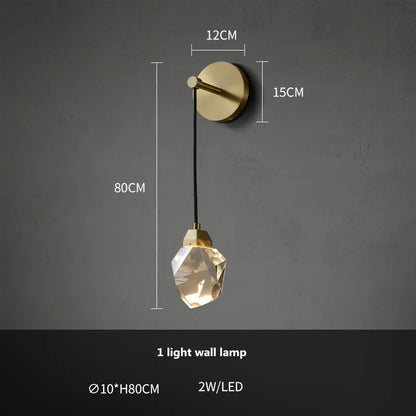 ثريا كريستالية قابلة للتعتيم من ديكوربايتس™ مزودة بثلاث مصابيح LED نحاسية