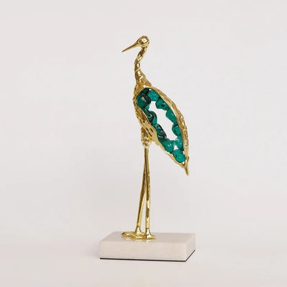 Escultura de grulla de cristal DecorBites™: Figura de pájaro con gema verde para decoración del hogar