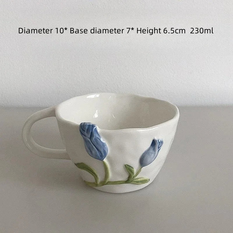 Taza de café de cerámica DecorBites™ con tulipán en relieve 3D - Taza de flor irregular hecha a mano