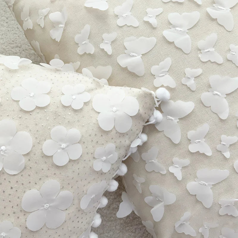 غطاء وسادة DecorBites™ بتصميم فراشة زهرة البرقوق ثلاثية الأبعاد من القطن والكتان