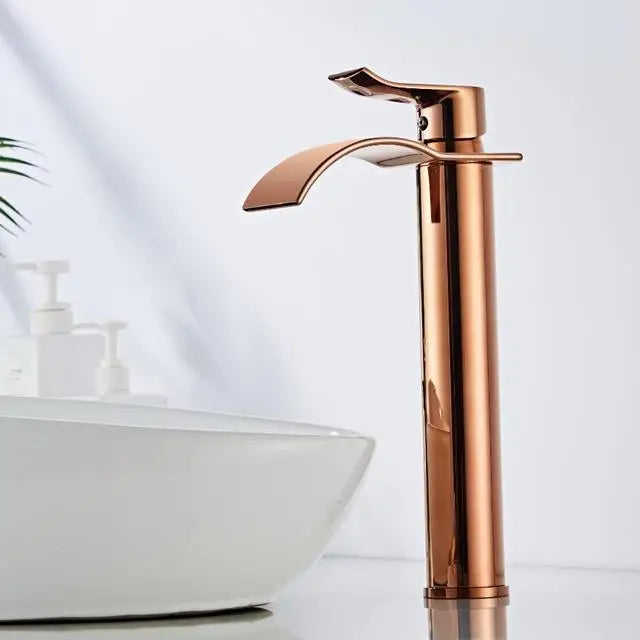 Decorbites™ Grifo de Lavabo en Cascada Dorado y Blanco para Baño Mezclador de Agua Caliente y Fría