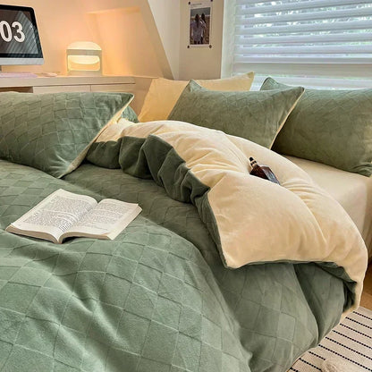 DecorBites™ High-Density Milk Fleece Duvet Set with Winter Warmth King Bedding & Plush Blanket Cover