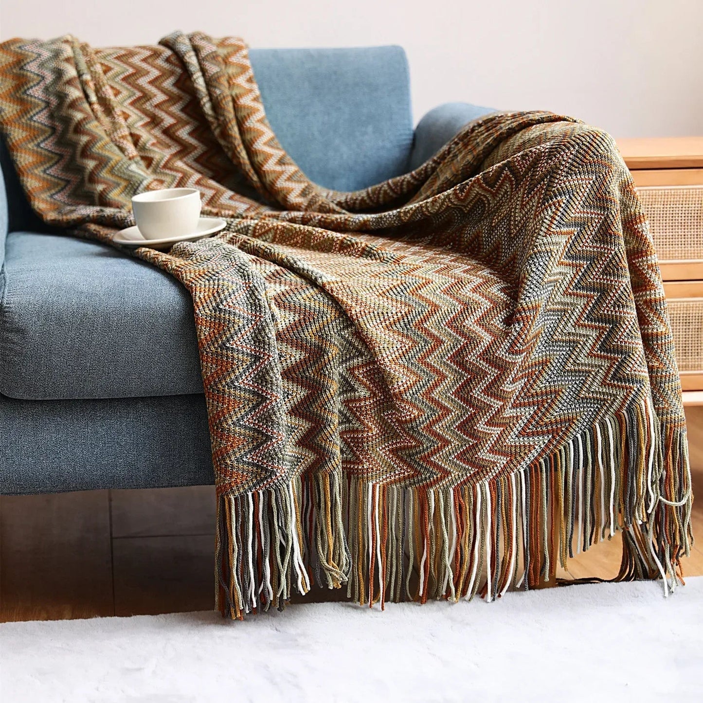 DecorBites™ Bohemian Stripe Throw Blanket with Tassels - Cozy Sofa or Bedspread Bushawl