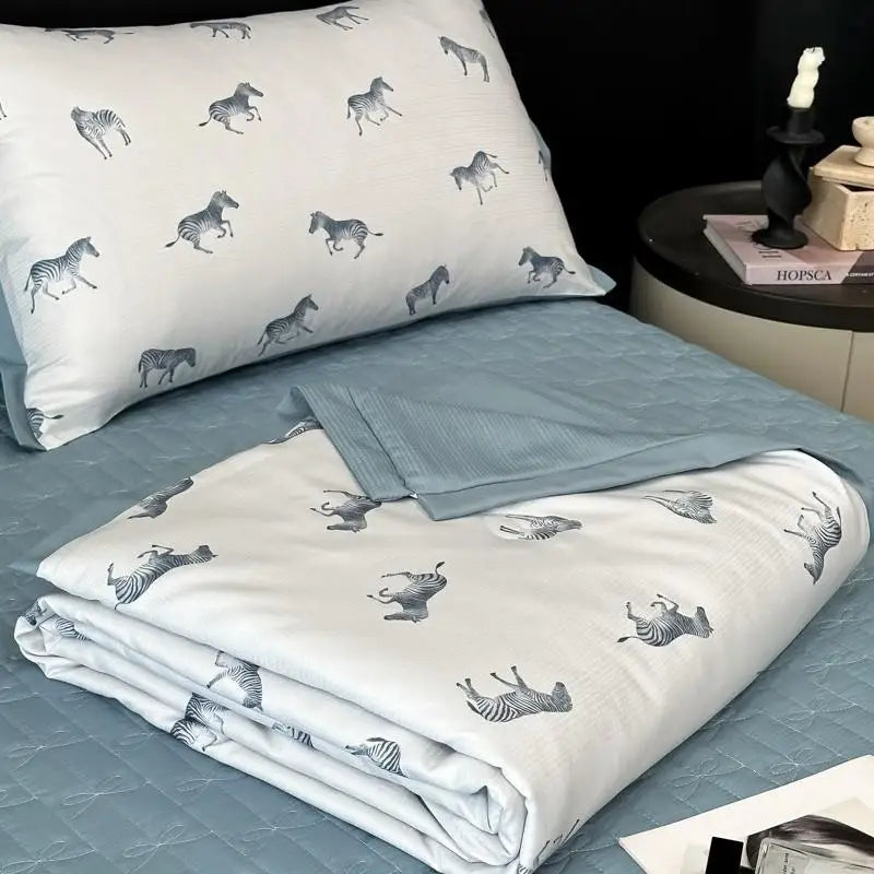 طقم لحاف صيفي من الحرير البارد من DecorBites™ مع ملاءات وأغطية وسائد