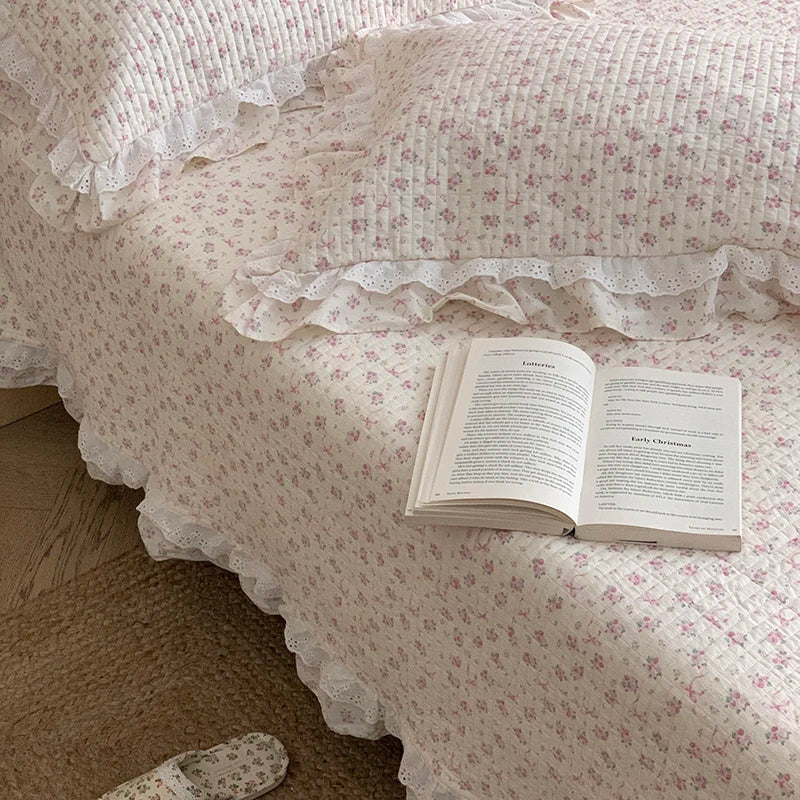 Floral Lace Bedspread Set