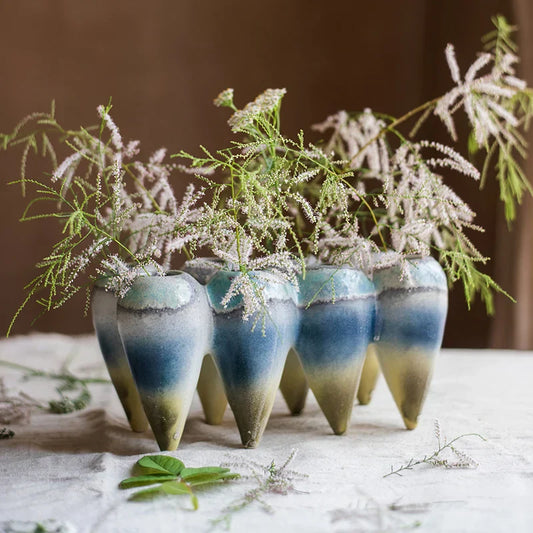 مزهرية معلقة من السيراميك بتصميم أسنان تجريدية من DecorBites™ للديكور المنزلي الفني