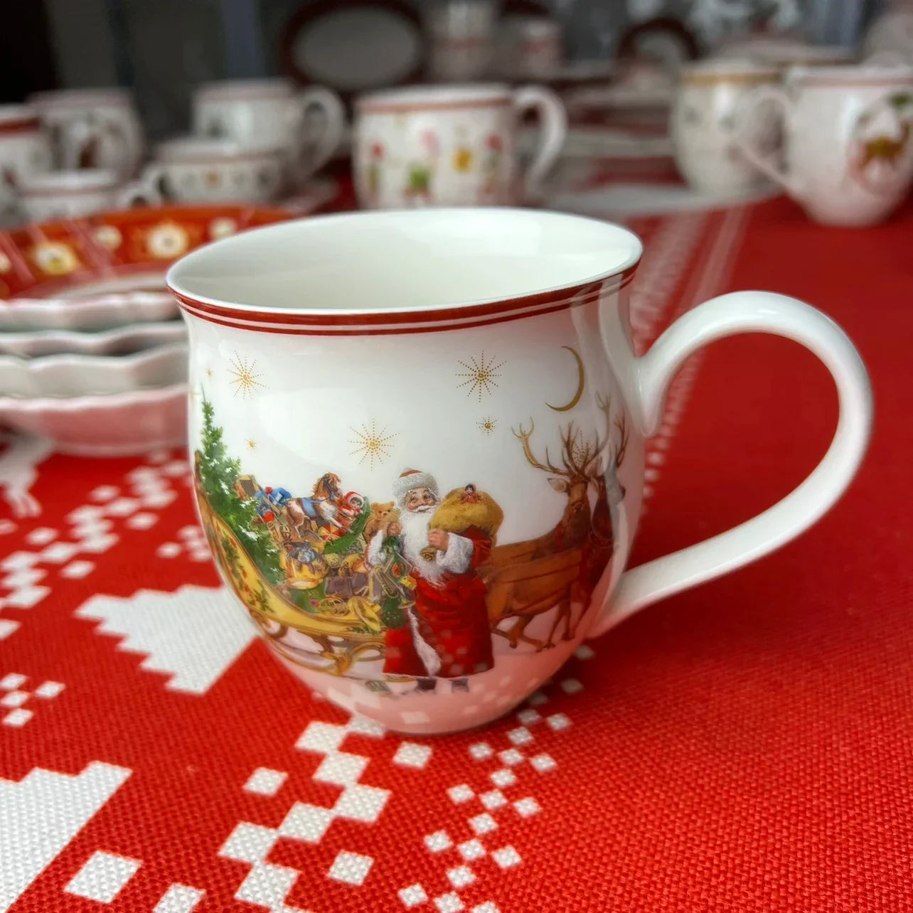 DecorBites™ Christmas Dinnerware Set: Plates, Tray, Mugs, Bowls, and Dishes