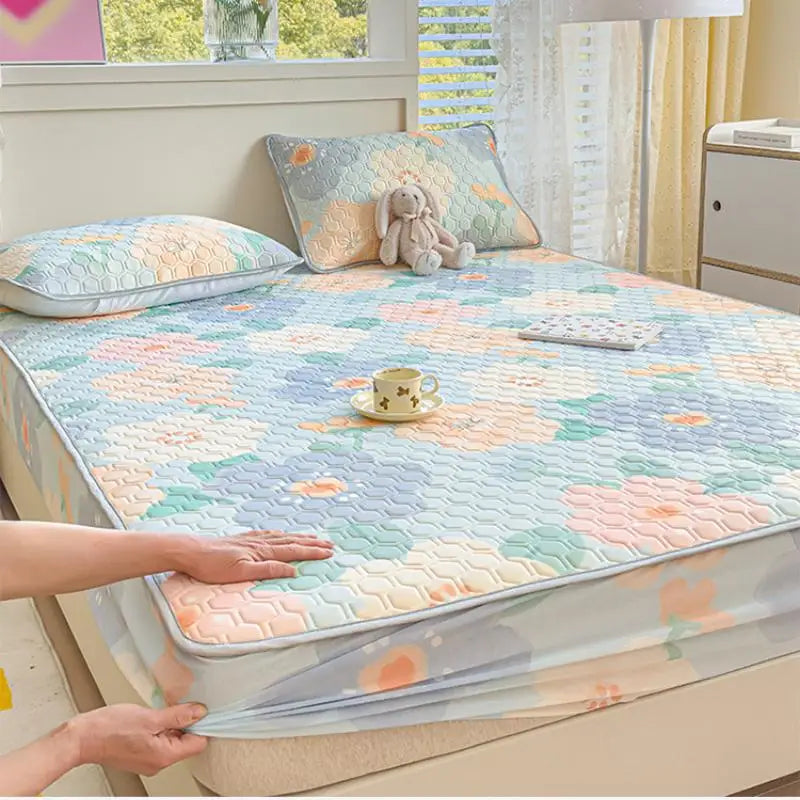 طقم ملاءات DecorBites™ المصنوعة من الحرير البارد من اللاتكس مع أكياس وسائد، حرير ثلجي صيفي، سرير فردي مزدوج