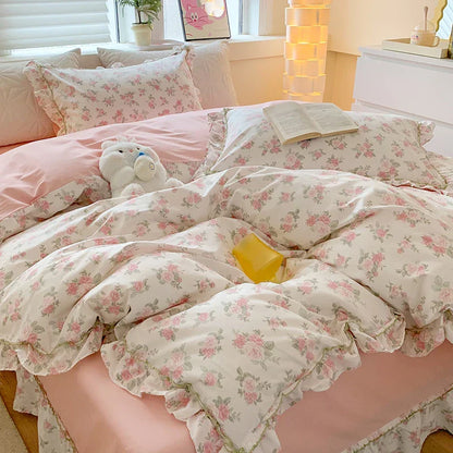 Decobites Floral Lace Ruffles Girl Bedding Set with Quilt/Duvet Cover, Sheet & Pillowcases