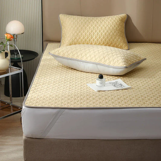 Decobites Ultra-thick Natural Latex Bed Mat with Lyocell Fabric for Cool Sleep